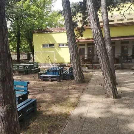 Fenyves Panzio Bed & Breakfast Siofok