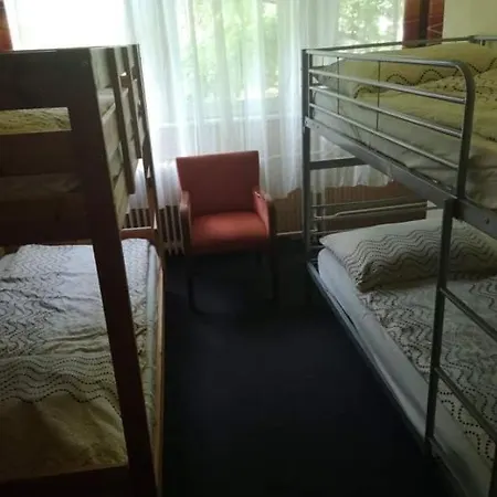 Bed & Breakfast Fenyves Panzio *