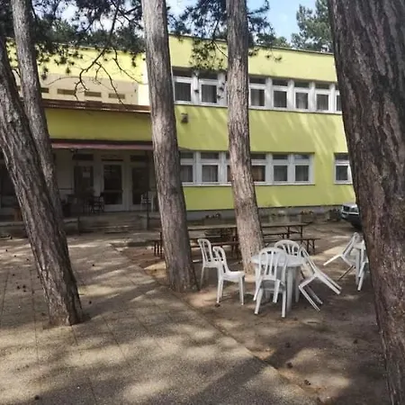 Fenyves Panzio Bed & Breakfast Siofok